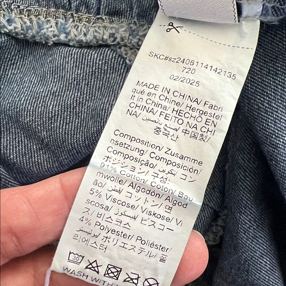 NWT MISSGUIDED Denim Halter Mini Dress - Picture 8 of 9